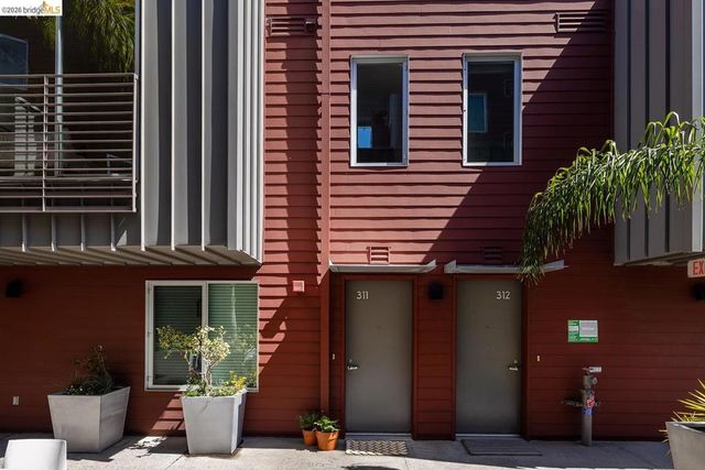414 40th St 311, Oakland, CA 94609