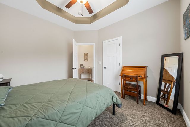 830 Snapdragon Ct, Clarksville, TN 37042