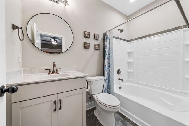 830 Snapdragon Ct, Clarksville, TN 37042