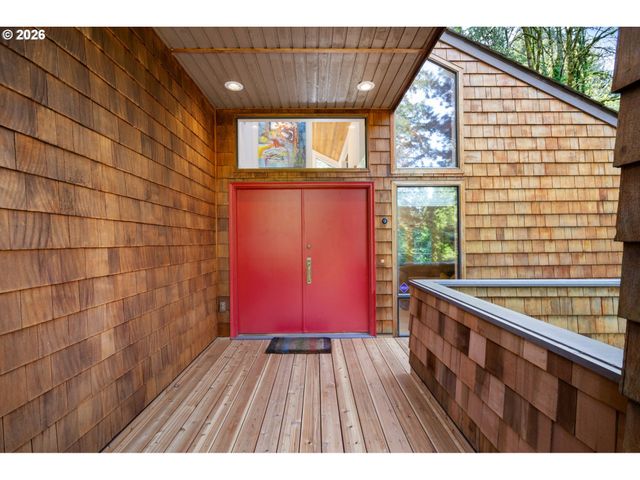 3107 Sw NOTTINGHAM Dr, Portland, OR 97201