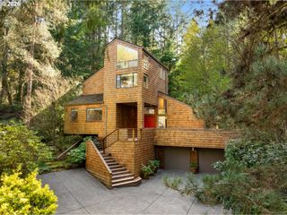 3107 Sw NOTTINGHAM Dr, Portland, OR 97201