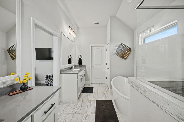 6334 Rustic Edge Street, Godley, TX 76044