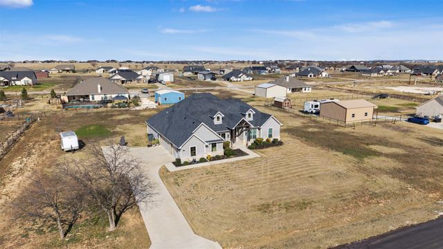 6334 Rustic Edge Street, Godley, TX 76044