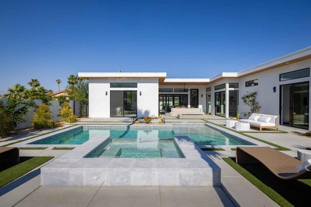 51310 Calle Tamazula, La Quinta, CA 92253