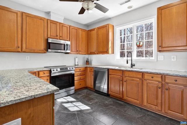 1069 BRISTLECONE LN, Charlottesville, VA 22911