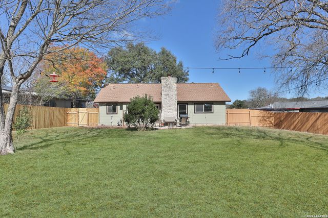 308 Mountain Shadows, Live Oak, TX 78233