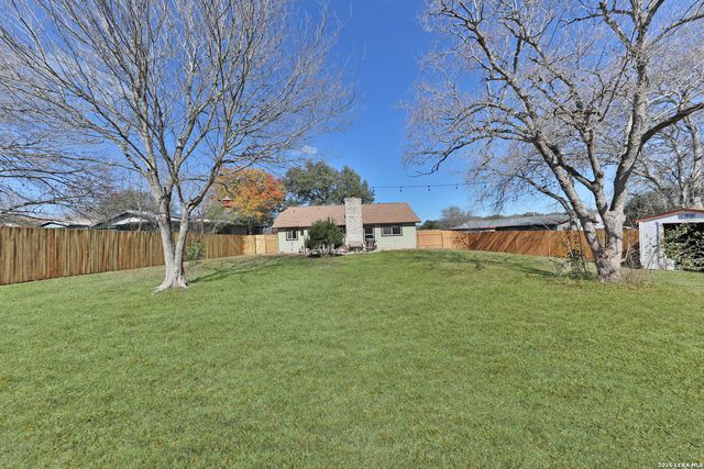 308 Mountain Shadows, Live Oak, TX 78233