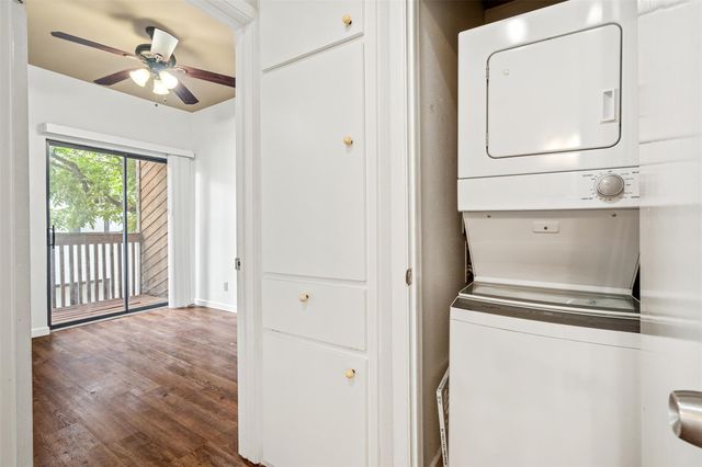 612 Park PL 201, Austin, TX 78705