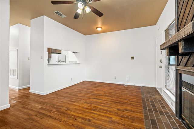 612 Park PL 201, Austin, TX 78705