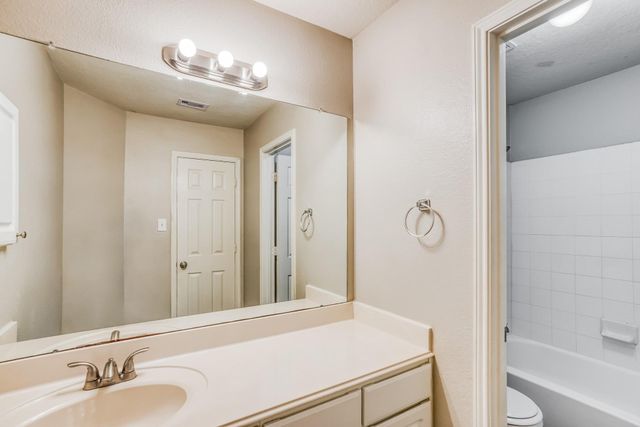 5039 Lamppost Hill Court, Katy, TX 77449