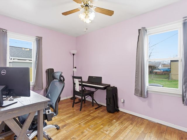 22721 Masonic Boulevard, St Clair Shores, MI 48082