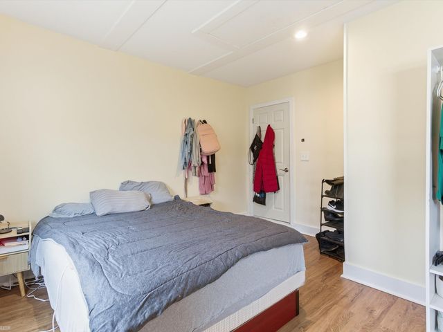 22721 Masonic Boulevard, St Clair Shores, MI 48082