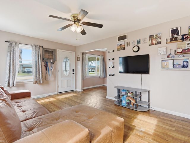 22721 Masonic Boulevard, St Clair Shores, MI 48082