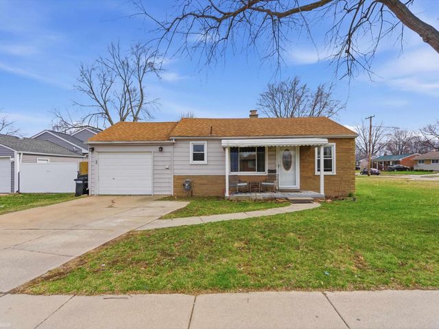 22721 Masonic Boulevard, St Clair Shores, MI 48082