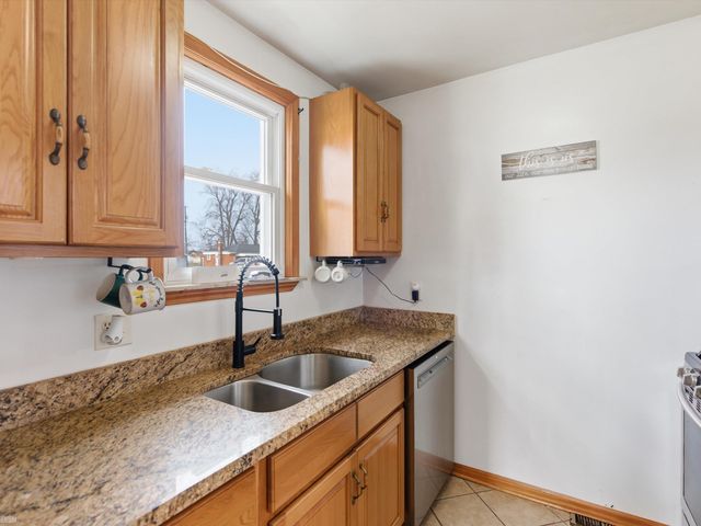 22721 Masonic Boulevard, St Clair Shores, MI 48082