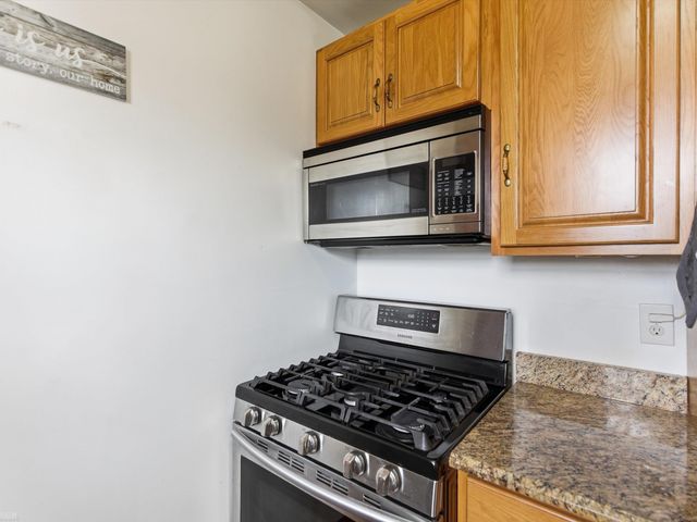 22721 Masonic Boulevard, St Clair Shores, MI 48082