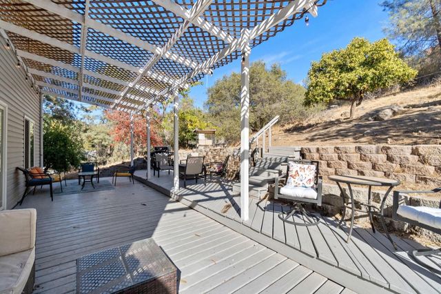 43299 Ranger Circle Drive, Coarsegold, CA 93614