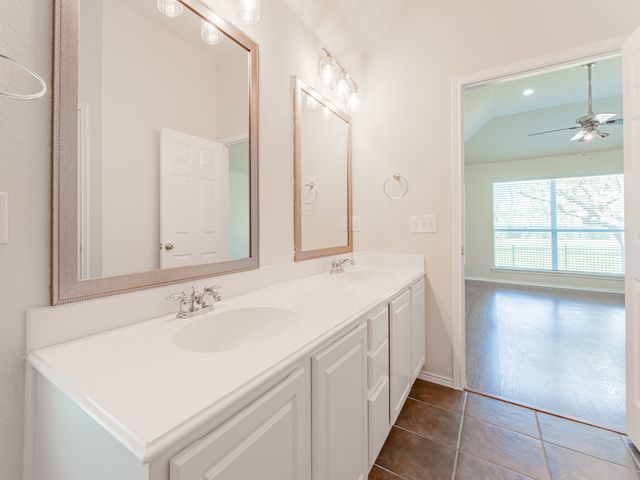 2104 Trinity Lane, Mckinney, TX 75072