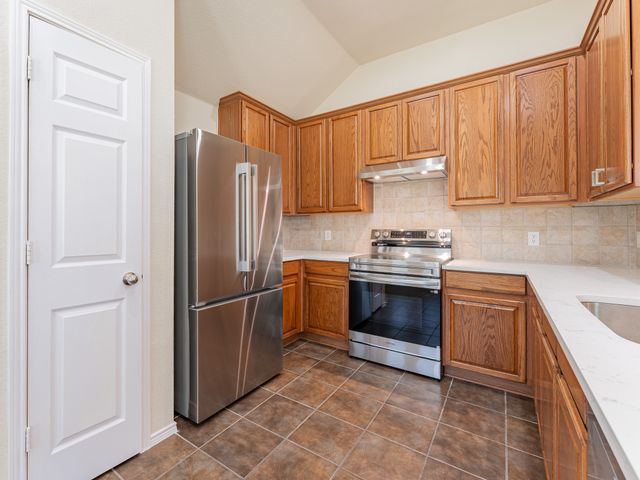 2104 Trinity Lane, Mckinney, TX 75072