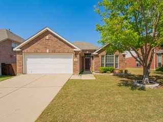 2104 Trinity Lane, Mckinney, TX 75072