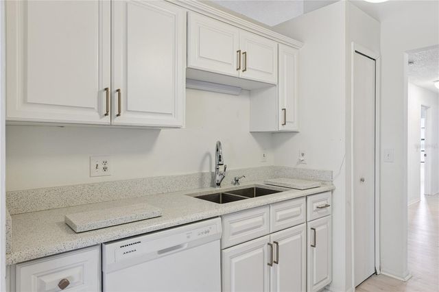 7591 SOUTHWICK STREET, Orlando, FL 32818