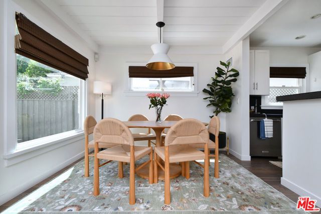 4176 Klump Avenue, Studio City (los Angeles), CA 91602