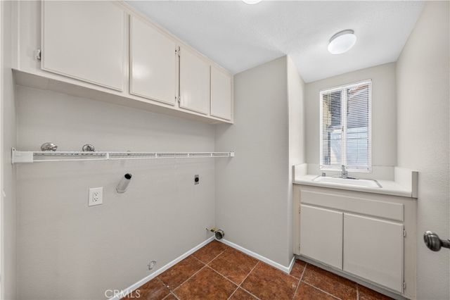36194 Toulon Drive, Murrieta, CA 92562