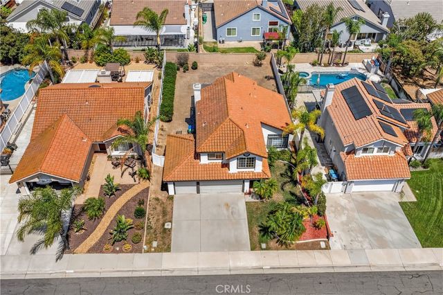 36194 Toulon Drive, Murrieta, CA 92562
