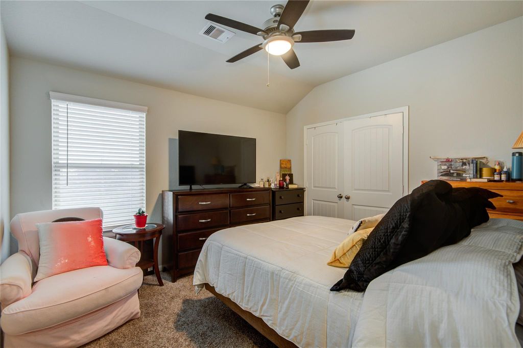 Image 26 of property listing at 5346 Sunny Ray Drive, Katy, TX 77493