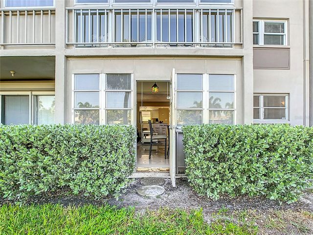 4500 37TH STREET S 8, St Petersburg, FL 33711