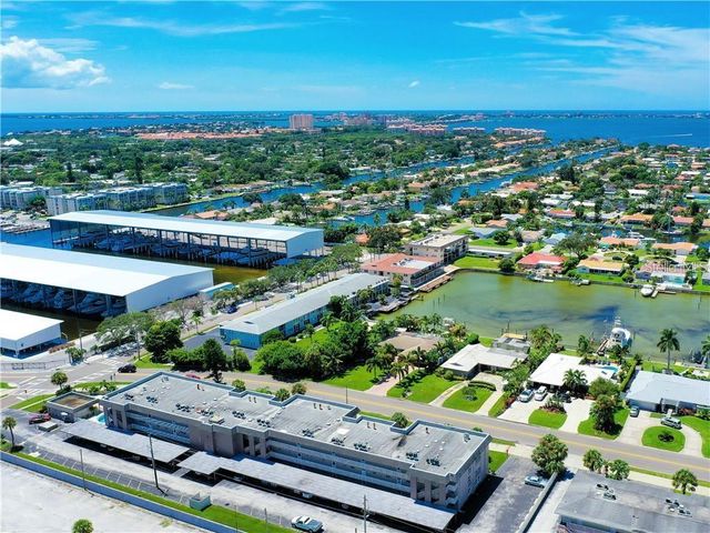 4500 37TH STREET S 8, St Petersburg, FL 33711