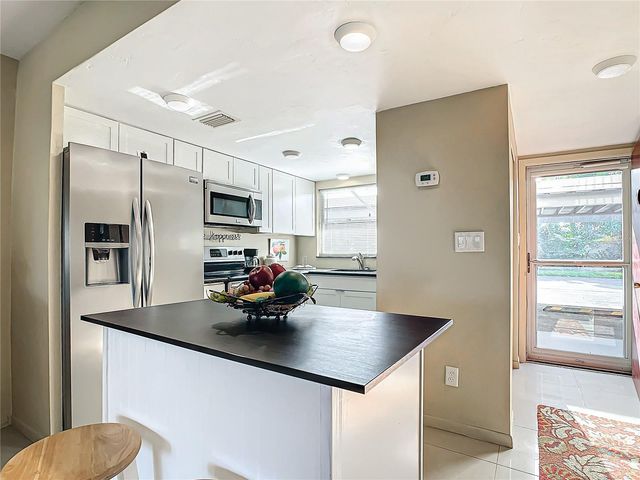 4500 37TH STREET S 8, St Petersburg, FL 33711