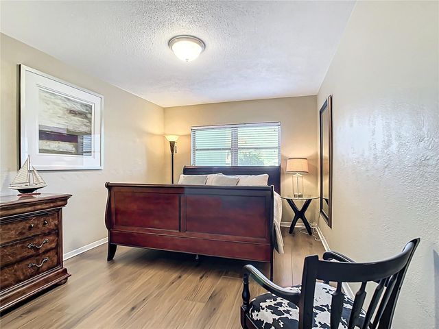 4500 37TH STREET S 8, St Petersburg, FL 33711