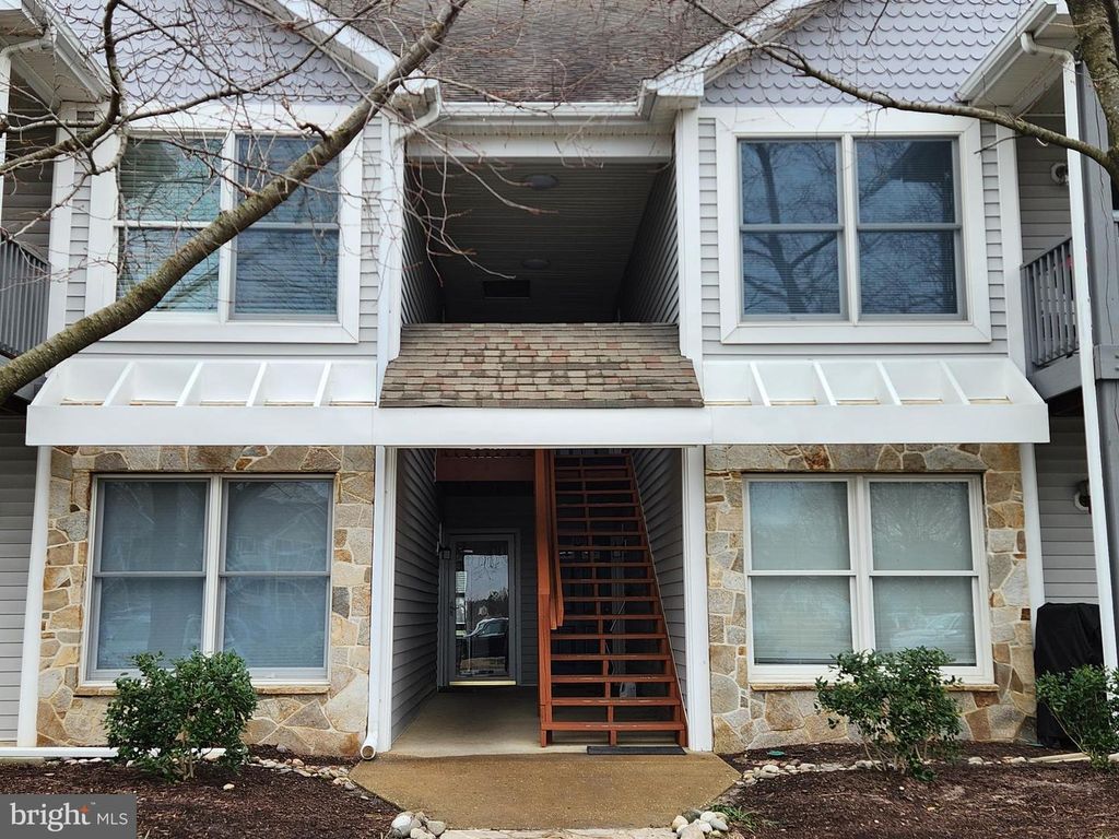 306 TEAL CT #C, Chester, MD 21619