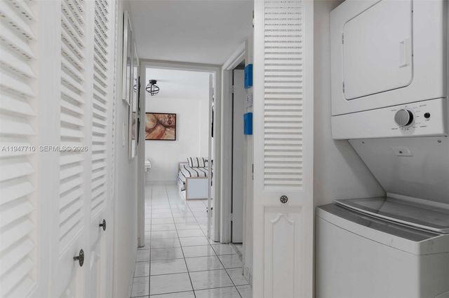 1623 Collins Ave 812, Miami Beach, FL 33139