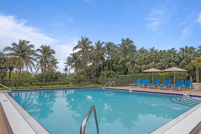 1623 Collins Ave 812, Miami Beach, FL 33139