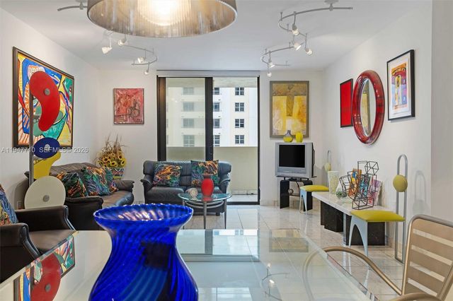 1623 Collins Ave 812, Miami Beach, FL 33139