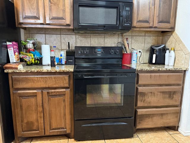 1204 E Nobles Ave, Midland, TX 79701