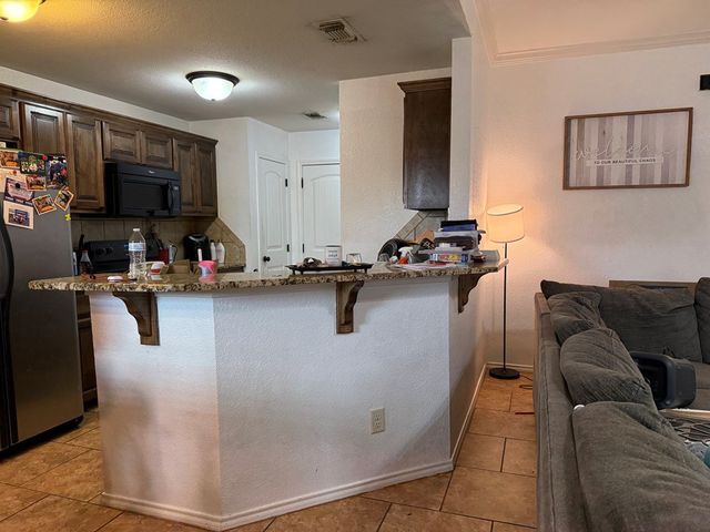 1204 E Nobles Ave, Midland, TX 79701