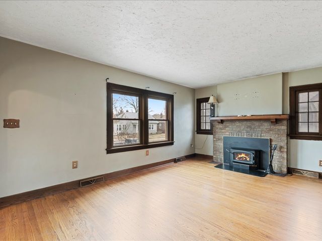 1826 41st Street, Rock Island, IL 61201