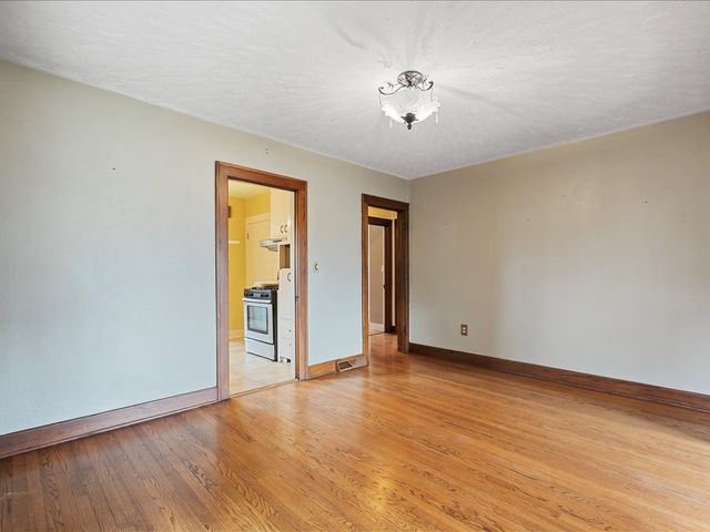 1826 41st Street, Rock Island, IL 61201