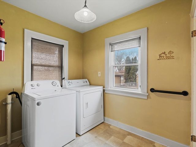 1826 41st Street, Rock Island, IL 61201