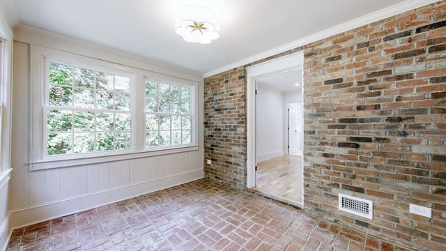 402 Lynnwood Blvd, Nashville, TN 37205