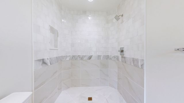 402 Lynnwood Blvd, Nashville, TN 37205