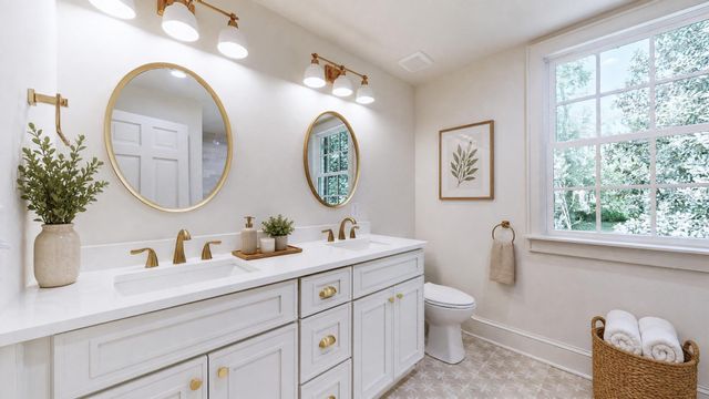 402 Lynnwood Blvd, Nashville, TN 37205
