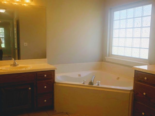 838 Fairfax Avenue, Springdale, AR 72764