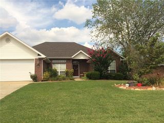 838 Fairfax Avenue, Springdale, AR 72764