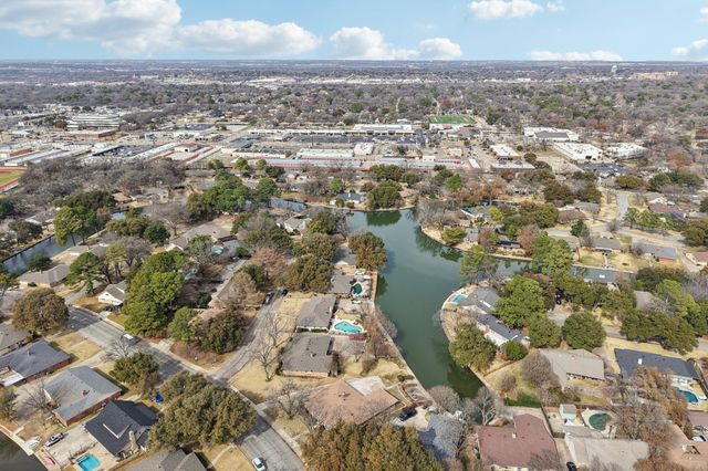 2204 Winewood Lane, Arlington, TX 76013