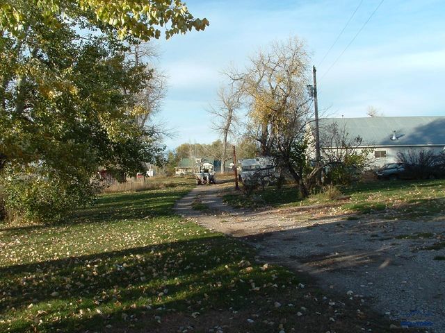 5750 LONGVIEW RD, Rapid City, SD 57703