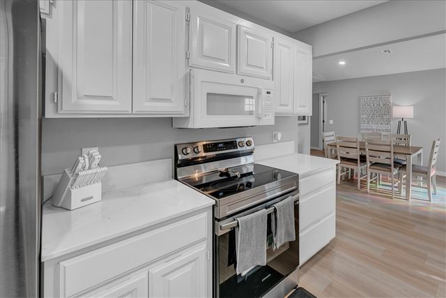 2709 W Beech Street, Rogers, AR 72756